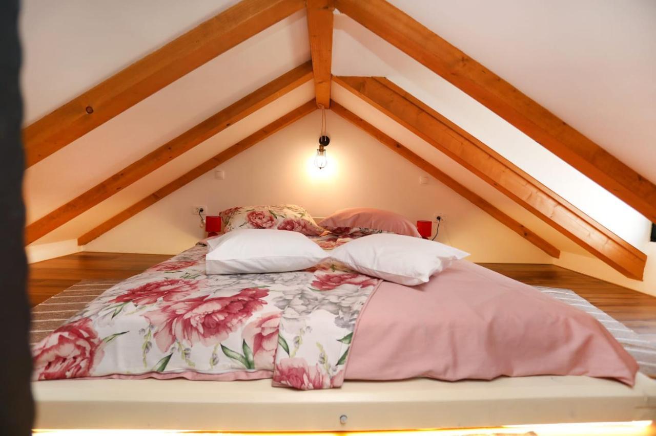 Studio apartman Mihaella Kastela Bagian luar foto
